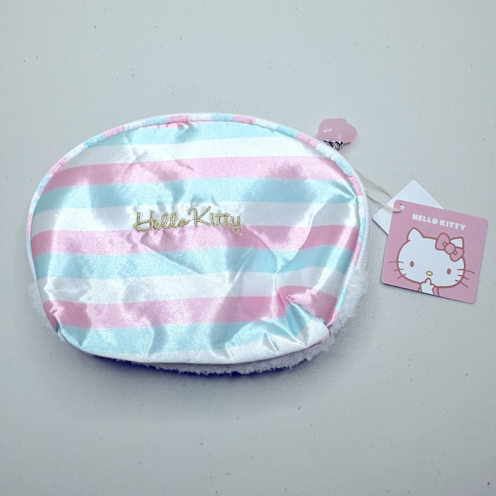 Miniso x Hello Kitty White Fluffy Makeup Bag and Pouch combo - Picture 3 of 4